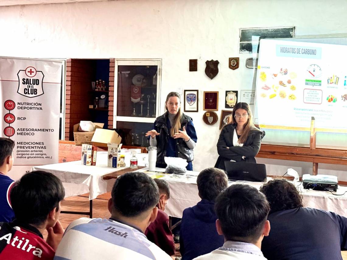 Nutrición, primeros auxilios y deporte: nueva capacitación en Cha Roga Club