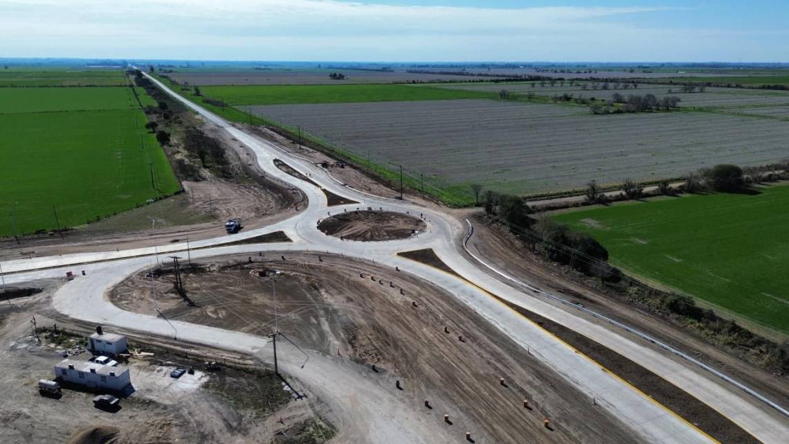 Avanza la obra de dos rotondas estratégicas sobre Ruta 4, entre Progreso y Ruta 6