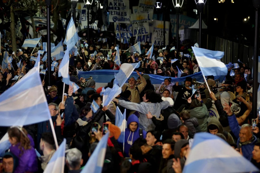 Contundente triunfo del peronismo en provincia de Buenos Aires: superó por 13 puntos a LLA