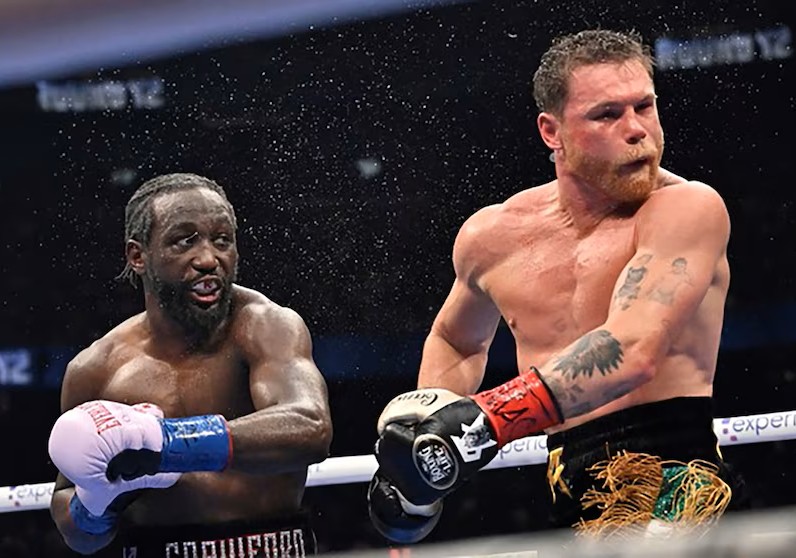 Histórico triunfo de Crawford sobre Canelo: campeón absoluto en tres categorías