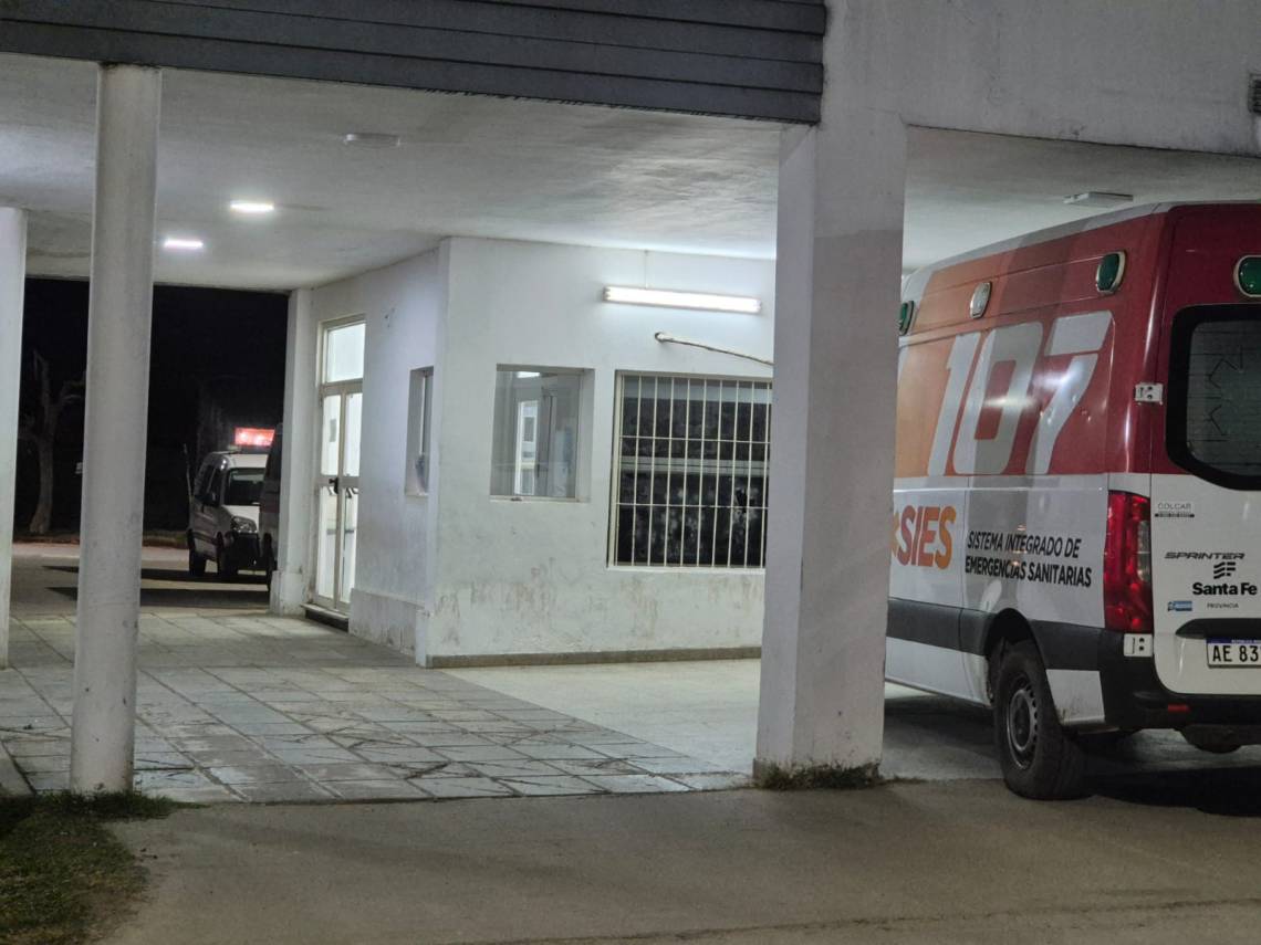 Disparos en barrio San Martín: dos hombres ingresaron heridos al SAMCo