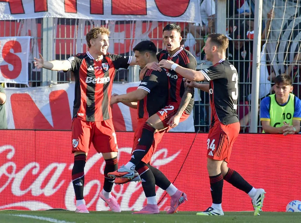 River le ganó a Racing y se metió en semifinales de la Copa Argentina