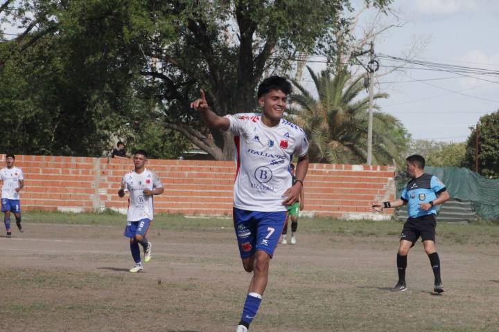 Liga Santafesina: Los Piratitas ganaron el duelo santotomesino y Atenas quedó como líder en su zona