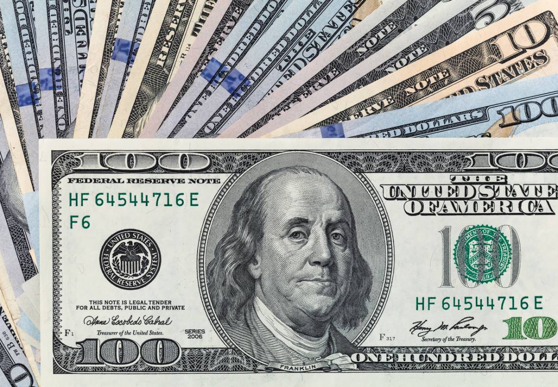 El dólar subió por quinto día seguido y se acerca al techo de las bandas cambiarias