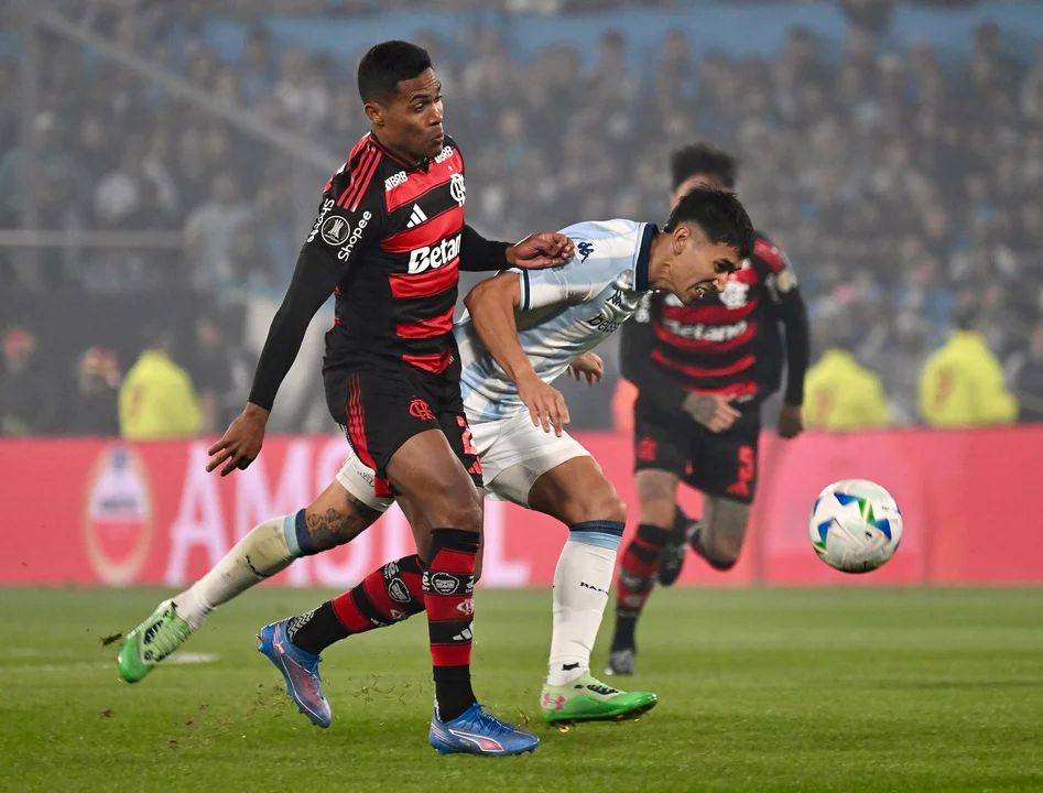Racing empató con Flamengo y quedó eliminado en semifinales de la Copa Libertadores