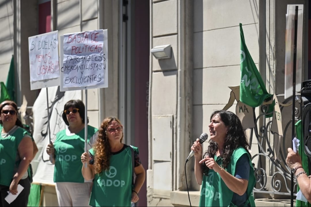 Nuevo reclamo de SADOP por el impacto del presentismo en licencias vinculadas a la maternidad