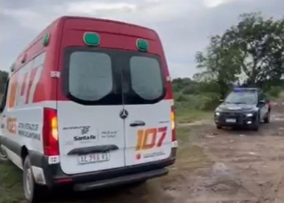 Vuelco en el río Coronda: una pareja fue arrastrada por la corriente y logró salvarse