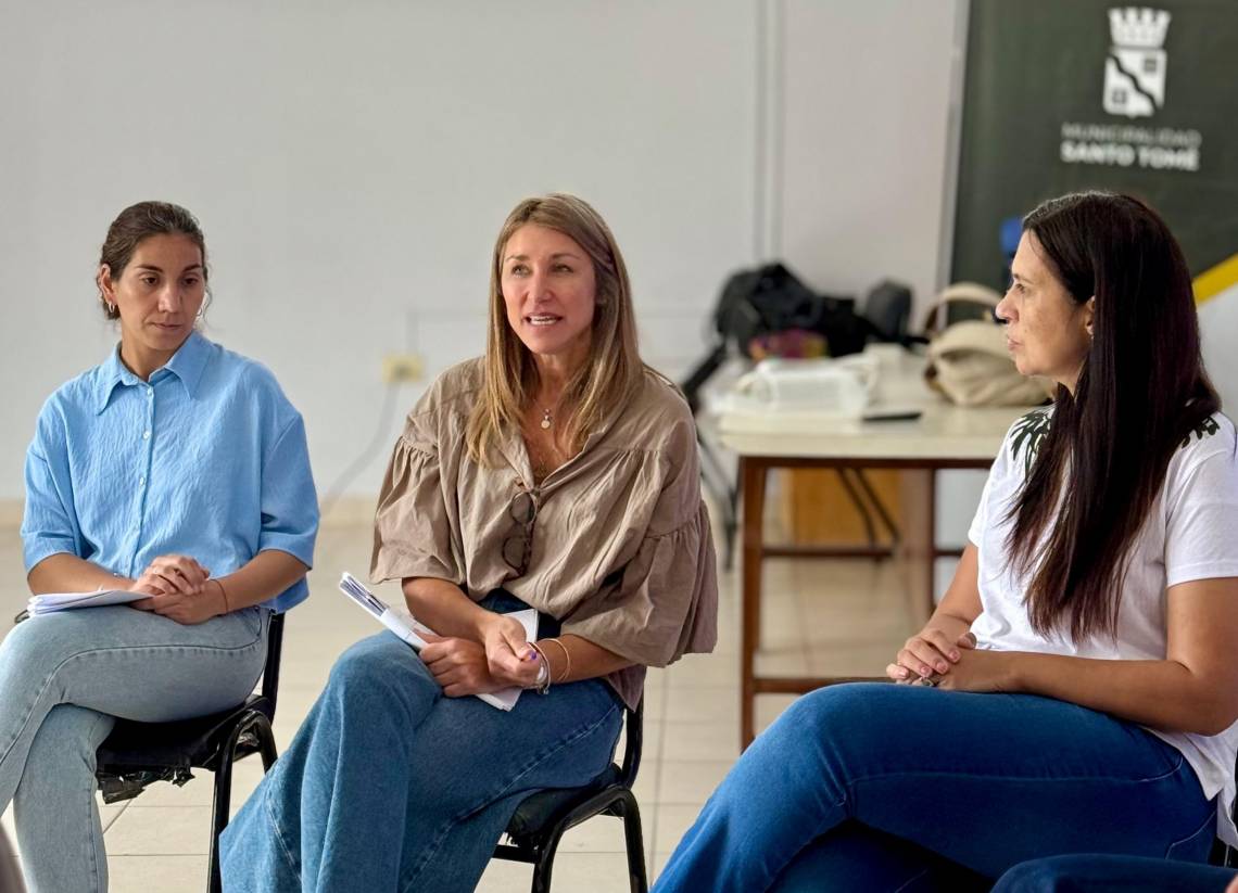 El Municipio y la Defensoría del Pueblo realizaron una jornada sobre estrategias de acompañamiento ante situaciones de violencia