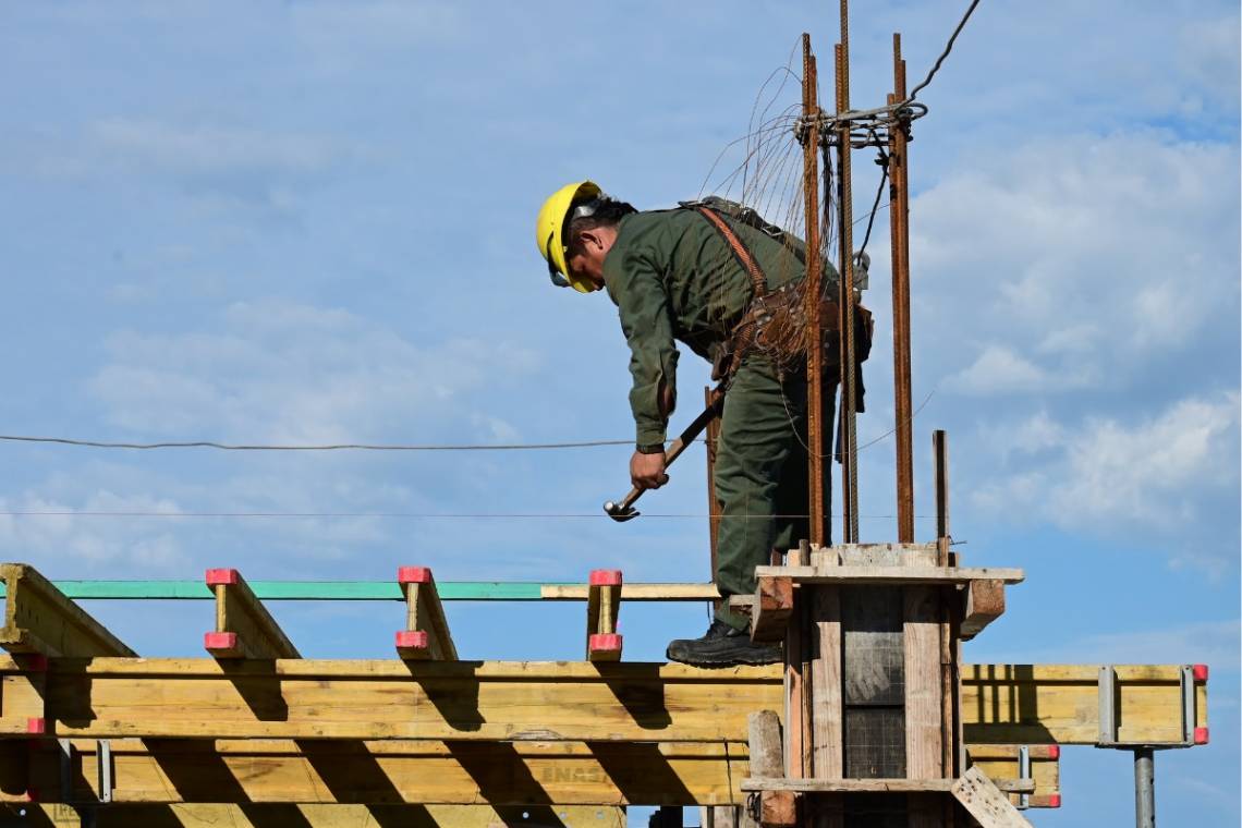 Reforma laboral: reglamentan un capítulo clave para incentivar la formalización