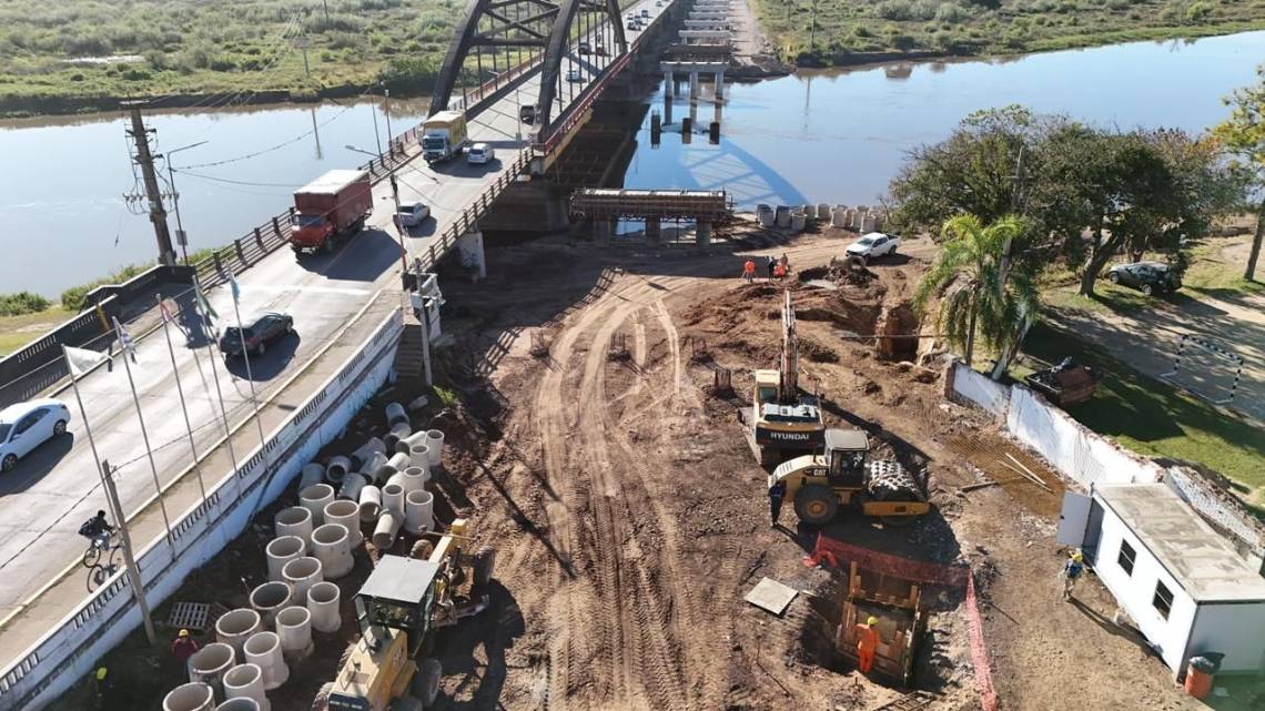 Nuevo puente: detectaron una falla en una de las columnas