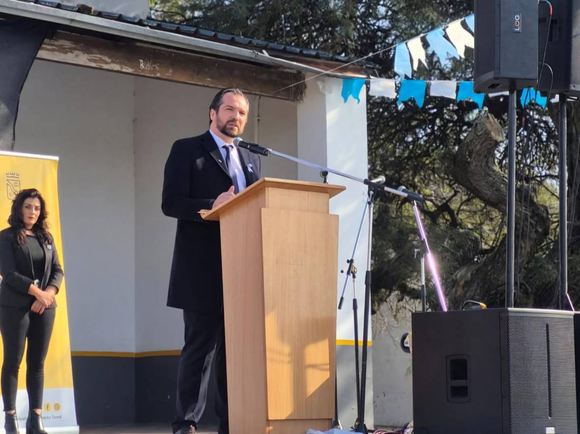 Con un acto en el Camping Municipal, Santo Tomé celebró el 210° aniversario de la Independencia