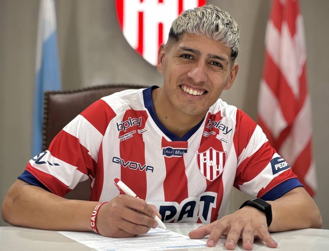 Unión presentó oficialmente a Eric Ramírez como nuevo refuerzo para el Clausura
