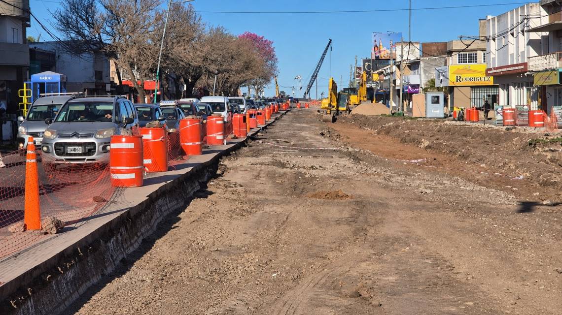 Nuevo puente: avanza la transformación de avenida 7 de Marzo en la zona de acceso