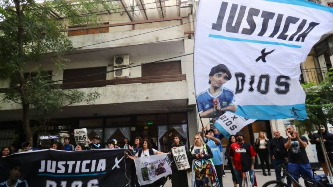 Juicio por la muerte de Maradona: declaró el último testigo y comenzó la etapa final