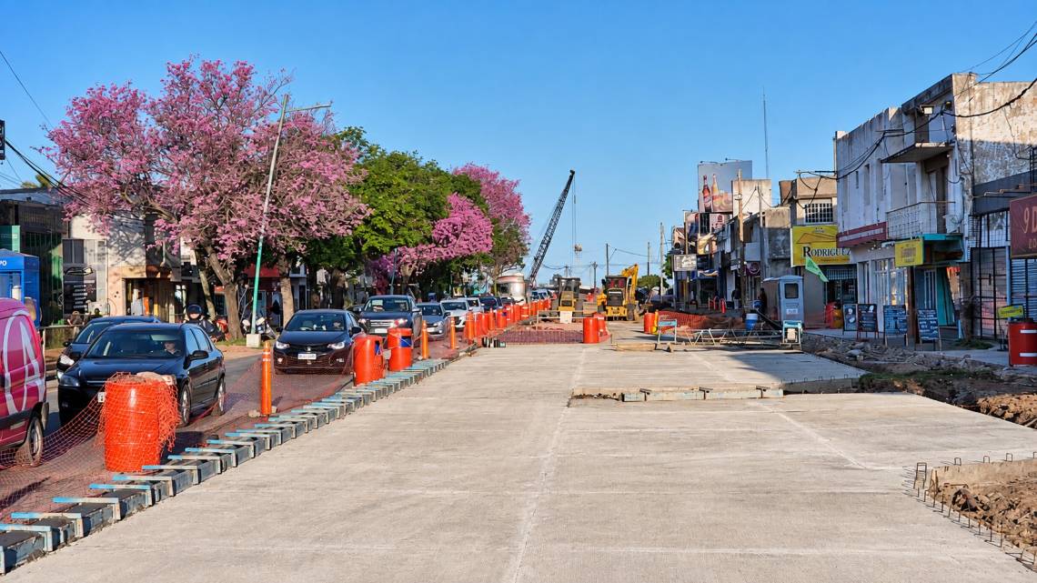 Nuevo puente: avanza la transformación de las últimas tres cuadras de avenida 7 de Marzo