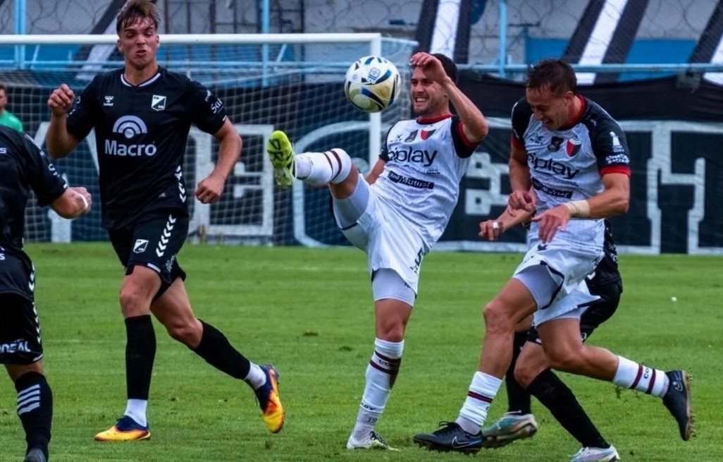 Poco juego y cero emociones: Colón igualó ante Central Norte