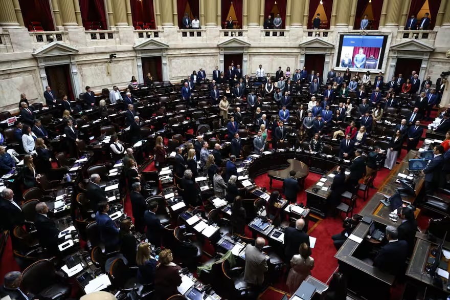 Diputados sancionó la reforma de la Ley de Glaciares y amplía el margen de decisión de las provincias