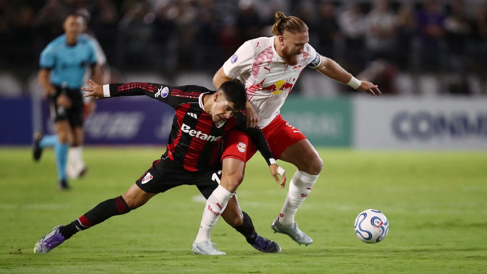 Copa Sudamericana: River enfrenta a Bragantino con la chance de clasificar a octavos