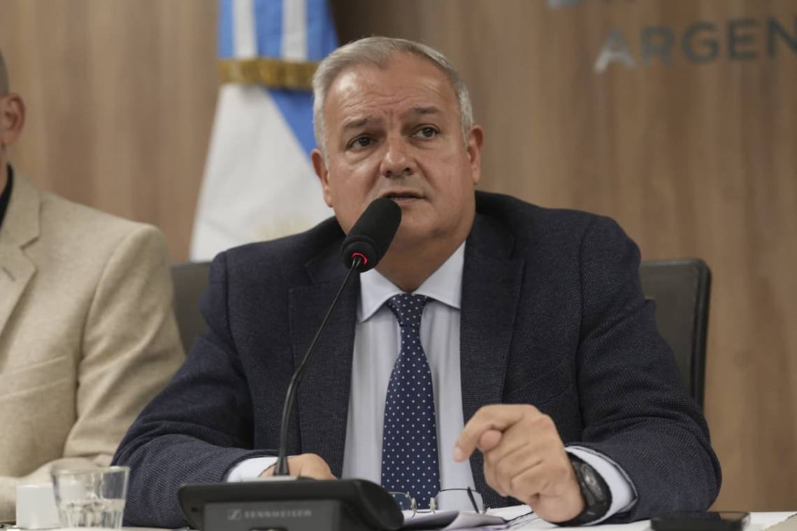Farías: