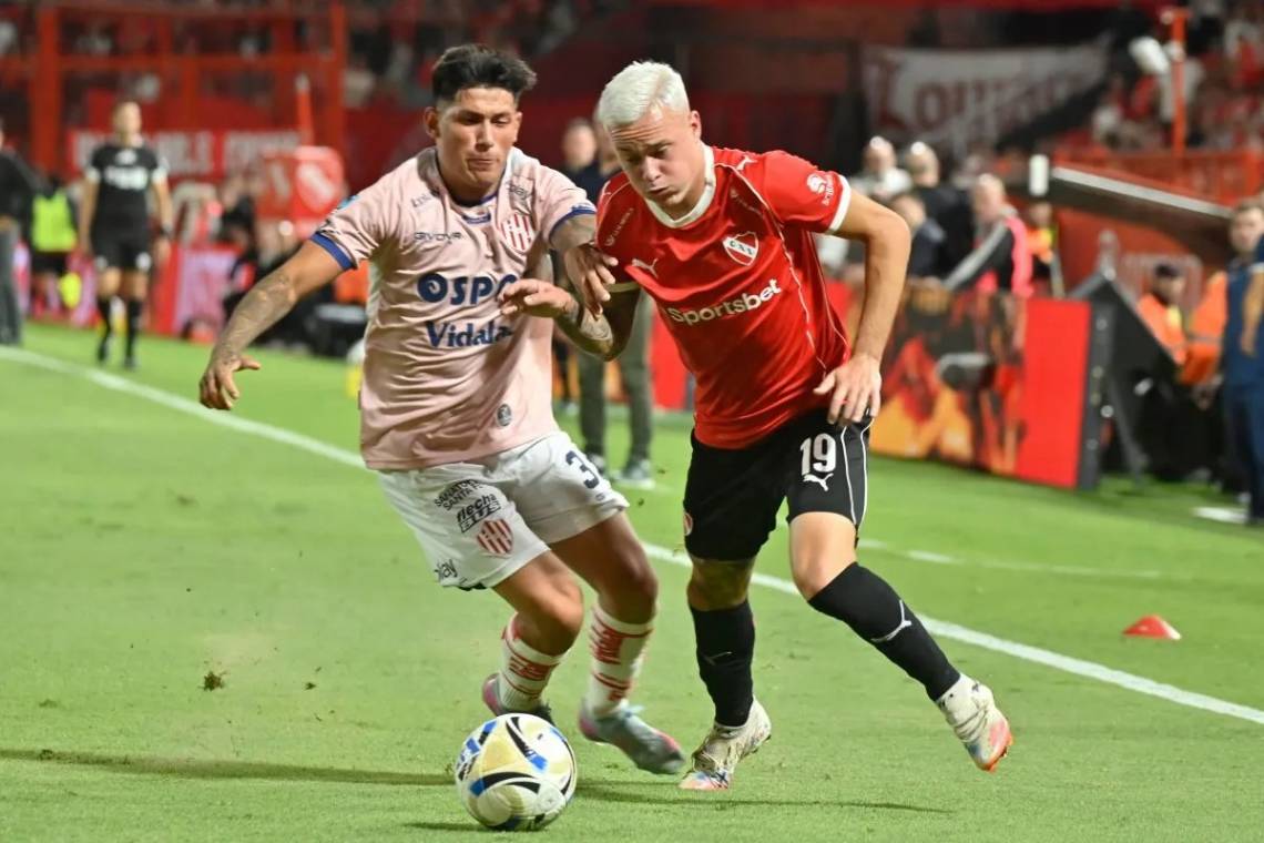 Unión enfrenta a Independiente por un lugar en los octavos de final de la Copa Argentina