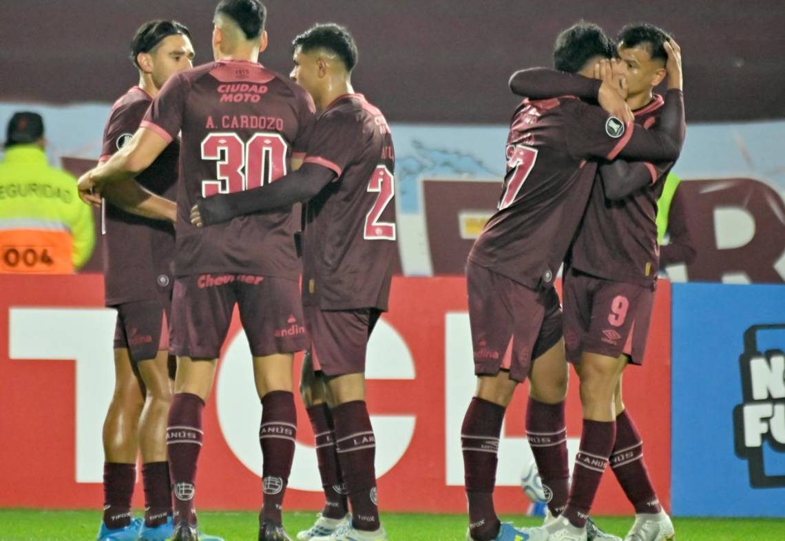 Lanús se despidió de la Copa Libertadores con una victoria