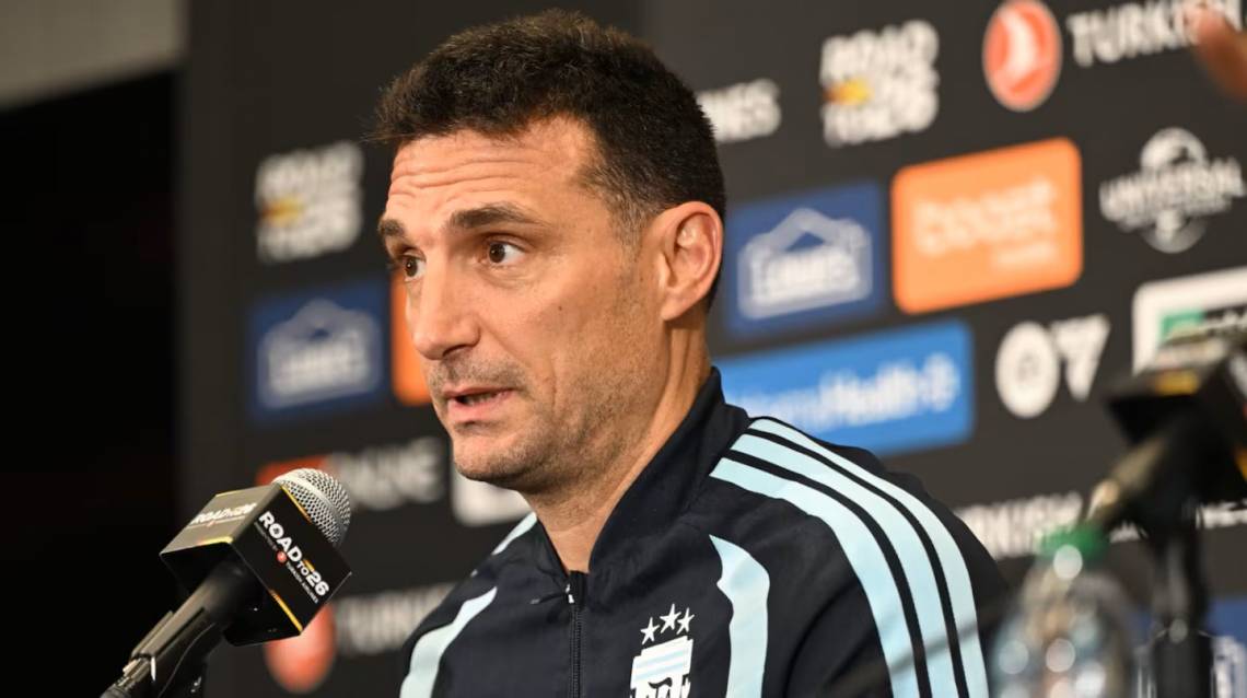 Scaloni, sobre el reemplazo de Balerdi: “Me voy a tomar uno o dos días más para anunciarlo”