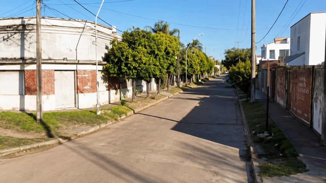 Calle Santiago del Estero tendrá sentido único entre avenida Luján y Entre Ríos