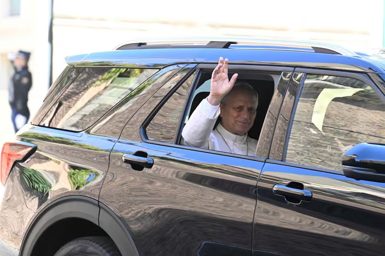 Tras la operación, el Vaticano confirmó que León XIV tenía un tumor maligno en un pulmón