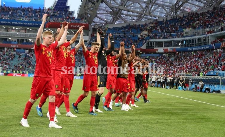 Bélgica goleó al debutante Panamá