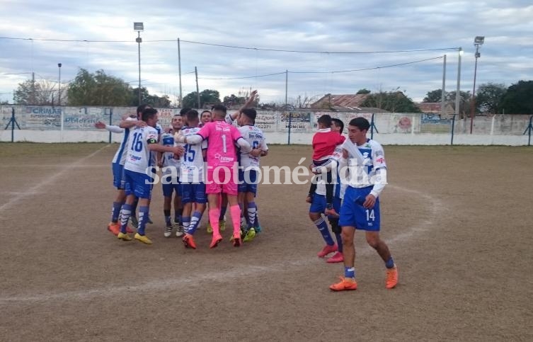 Liga Santafesina: Gran triunfo de Atenas y punta para Independiente