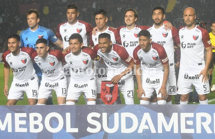 Colón recibe a Zulia, con la obligación de ganar para seguir en carrera