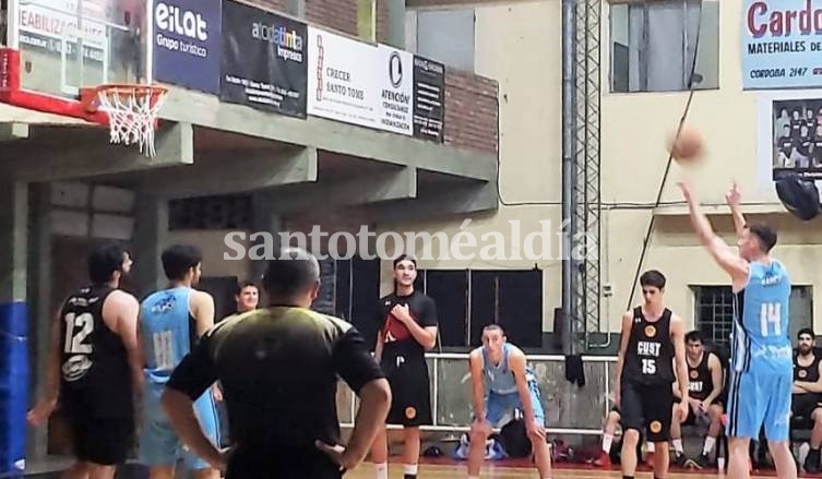 Básquet: Unión Santo Tomé no se baja de la punta