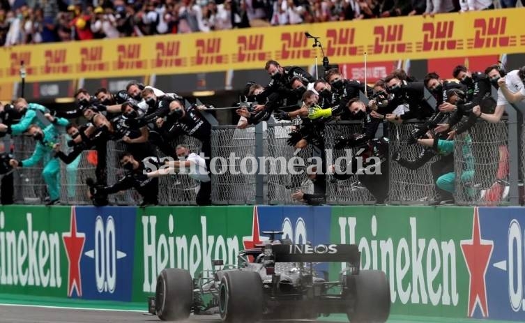 Hamilton ganó en Portugal y estableció un nuevo récord de victorias