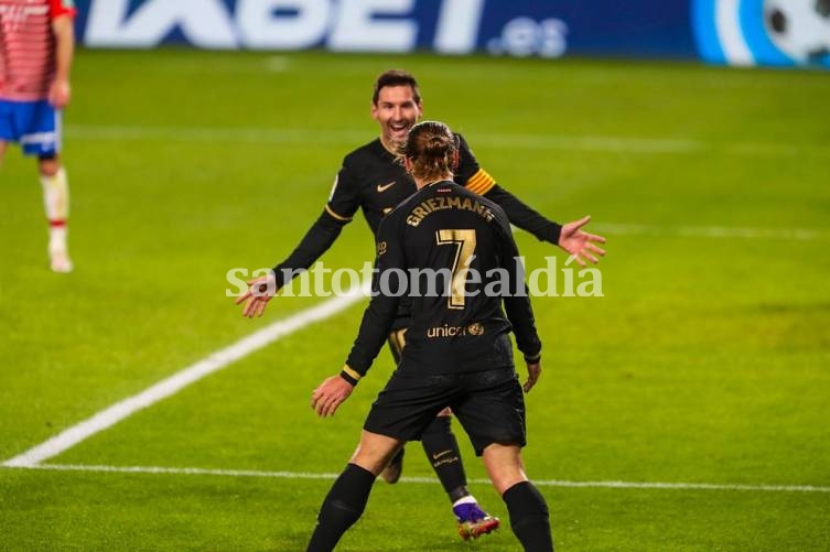 Barcelona goleó con dos tantos de Lionel Messi
