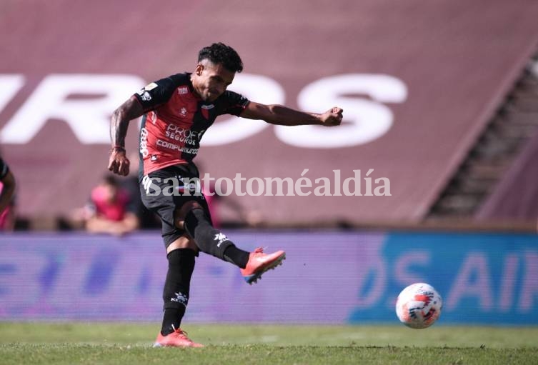 Colón visita a San Lorenzo con ausencias