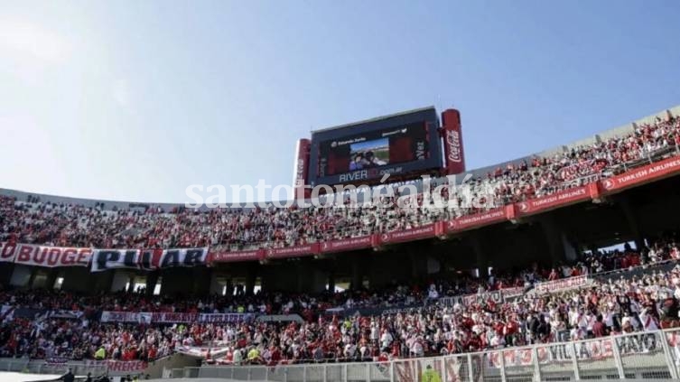 El gobierno y la AFA acordaron respetar 