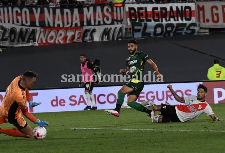 Defensa y Justicia le ganó a River en el Monumental y le cortó un largo invicto de 18 partidos
