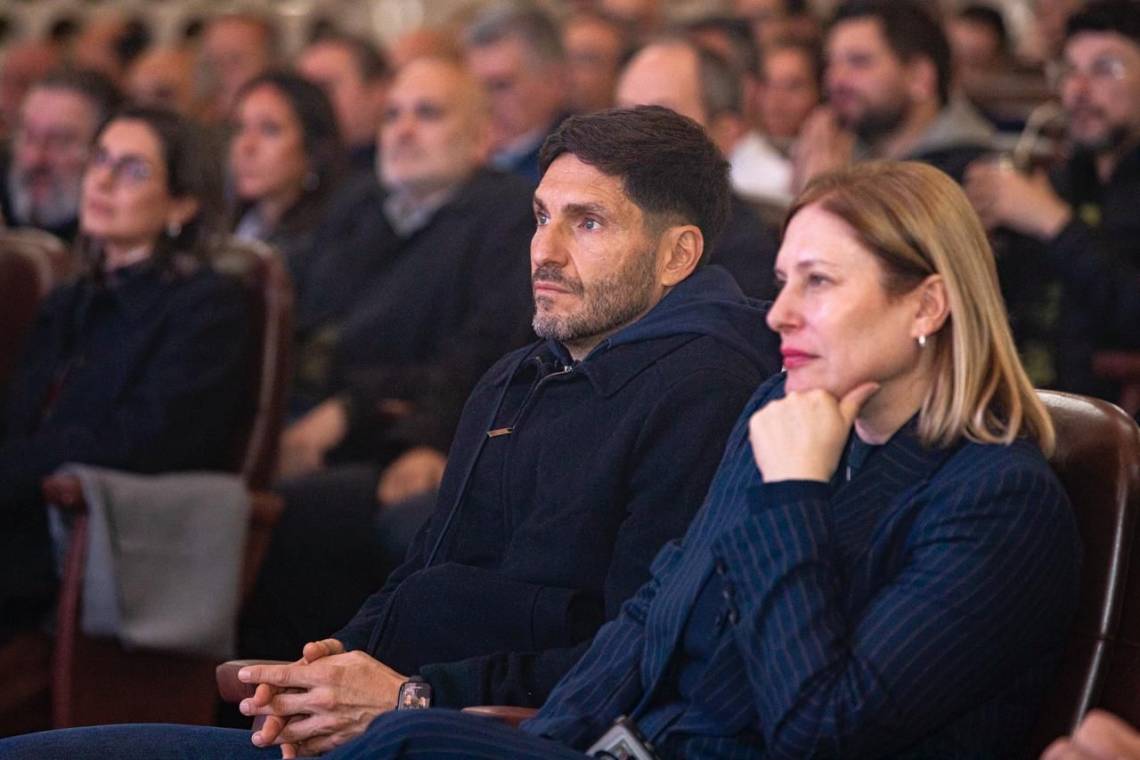 Pullaro, junto a la vicegobernadora Gisela Scaglia. (Foto: GSF)
