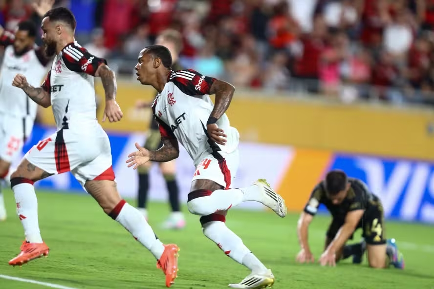 Flamengo y Chelsea avanzaron en el Mundial de Clubes y se cruzarán con Benfica y Bayern Munich