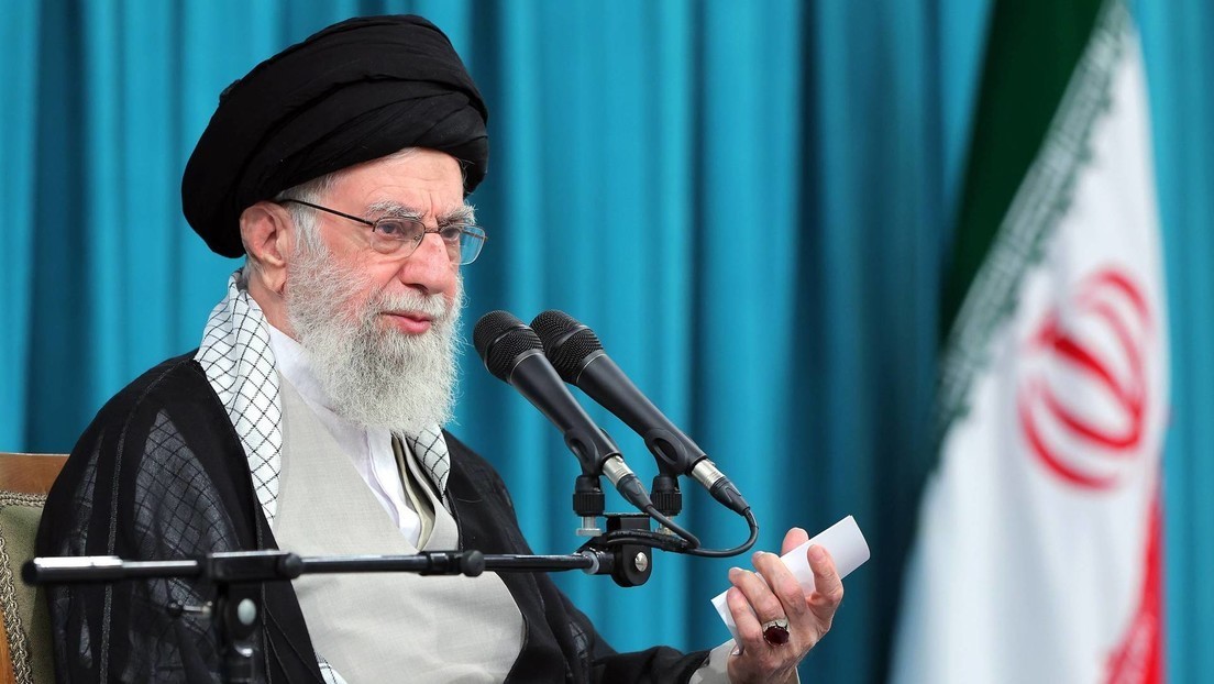 Tras el alto el fuego, el líder supremo de Irán aseguró que le dieron “una fuerte cachetada” a Estados Unidos