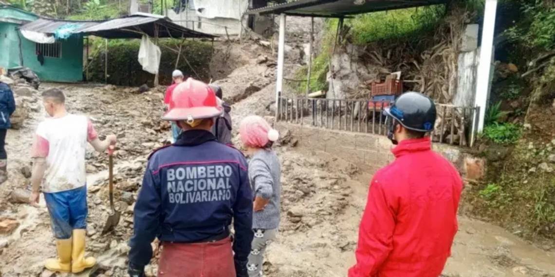 Venezuela: fuertes lluvias dejan más de 8.000 familias aisladas