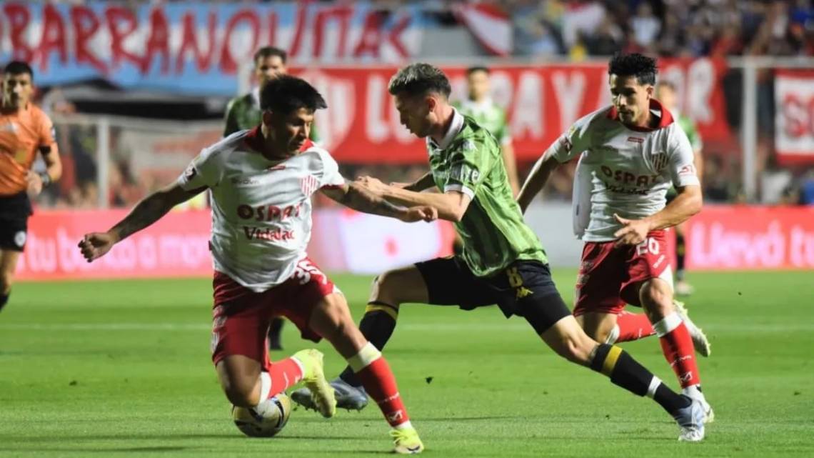 Unión enfrenta a un rival con urgencias, con la misión de sumar para acomodarse en la tabla.