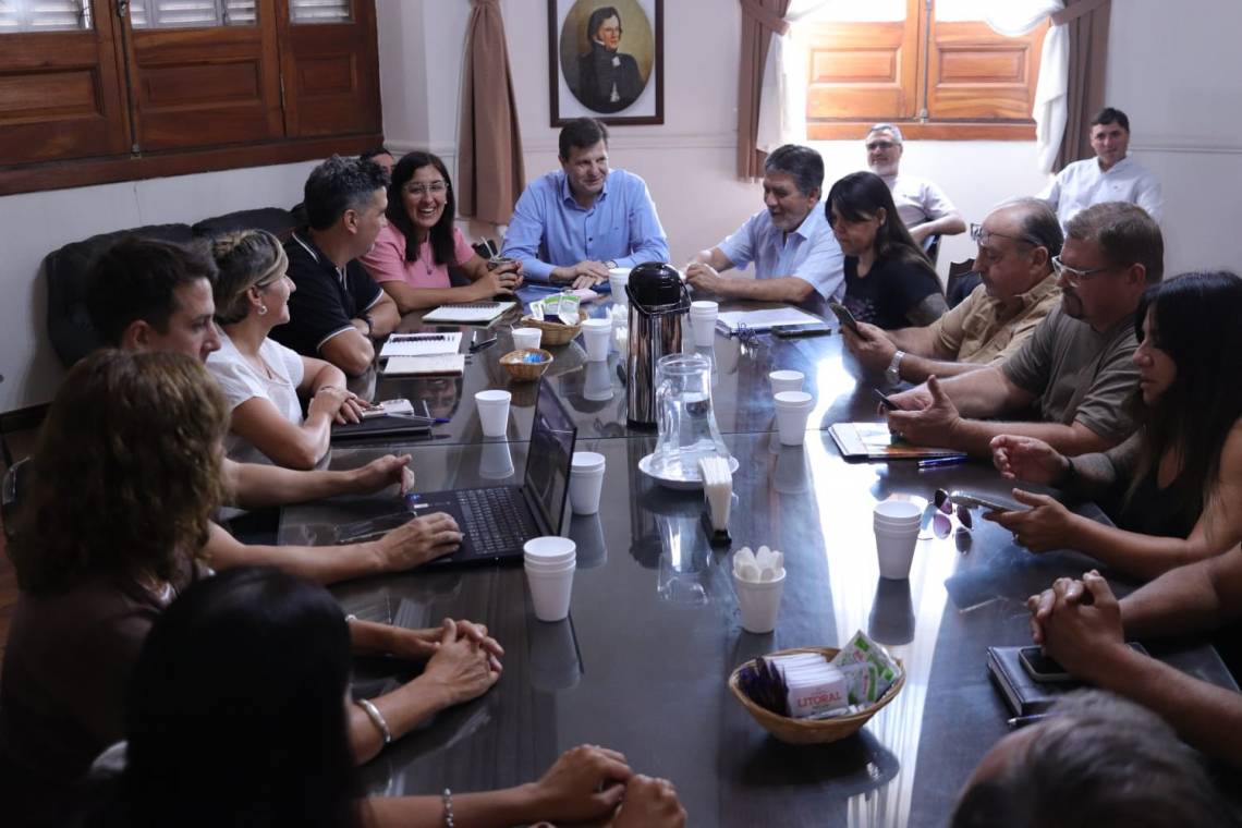 La paritaria municipal no tuvo avance este miércoles y la reunión pasó a cuarto intermedio.