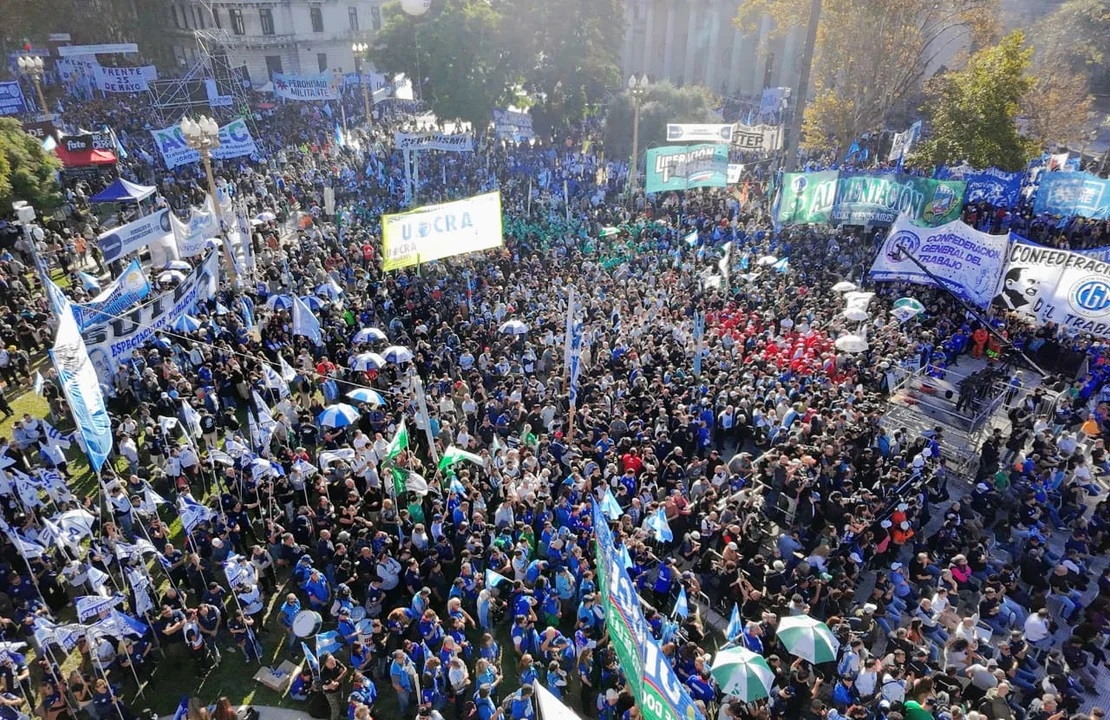 La CGT pidió “poner límites” al Gobierno en la marcha por el Día del Trabajador