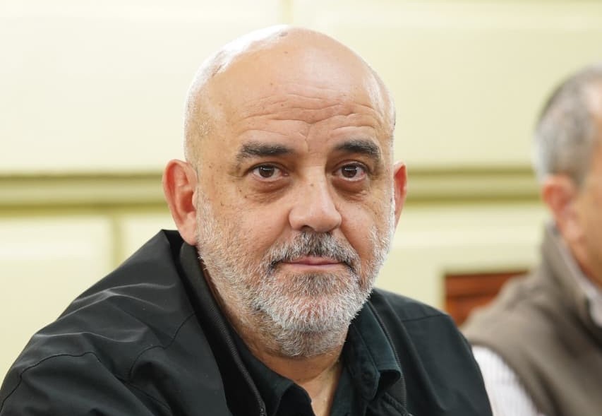 Palo Oliver volvió a presentar una iniciativa para crear un fondo de financiamiento para prosumidores residenciales.