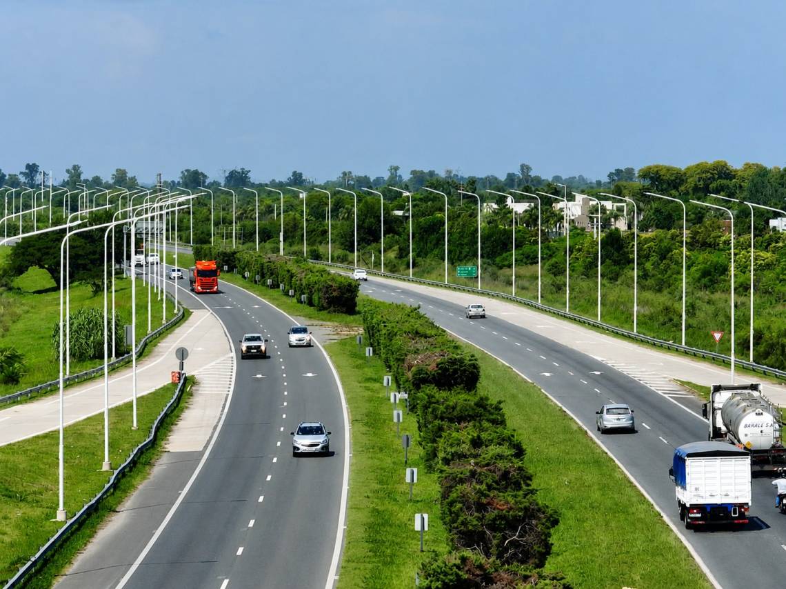 El Gobierno provincial descartó ejecutar el tercer carril de la autopista durante este mandato. (Crédito: STD)