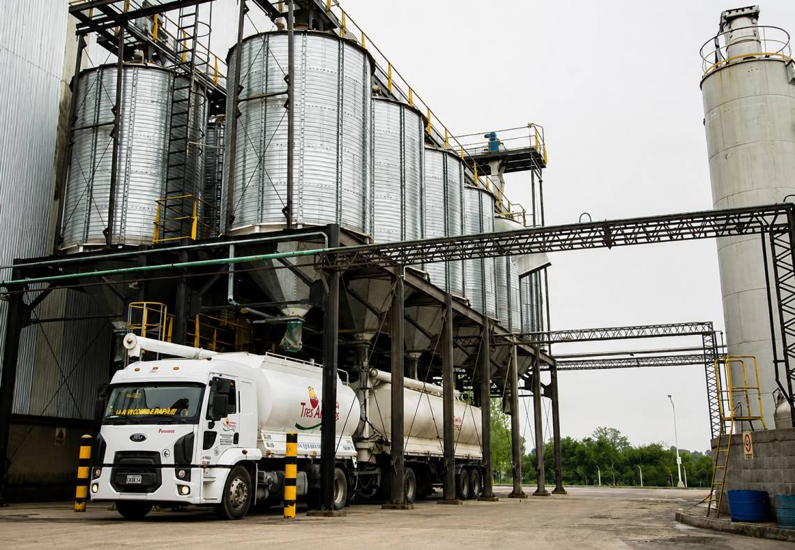 En plena crisis, Granja Tres Arroyos detendrá por dos semanas una de sus plantas