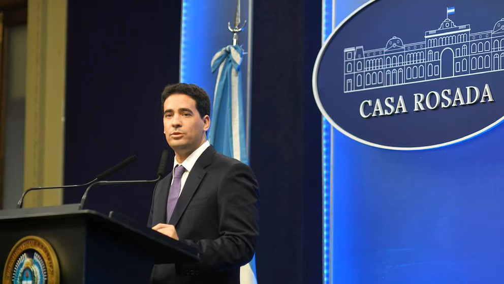 El flamante vocero presidencial Adrián Ravier.