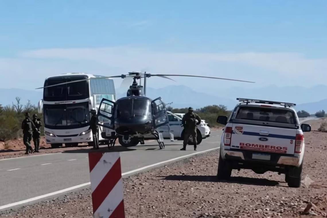 Se estrelló en San Juan un helicóptero que iba a combatir incendios en La Rioja y murieron sus siete tripulantes