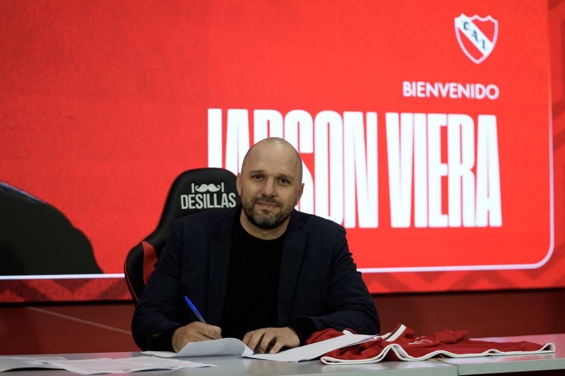 Jadson Viera asumió en Independiente y se convirtió en el séptimo técnico de la gestión Grindetti.